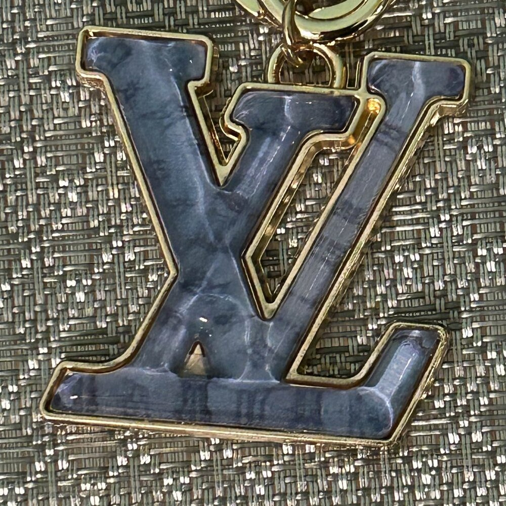 Louis Vuitton Gold and Blue Key Holder - Picture 2 of 4